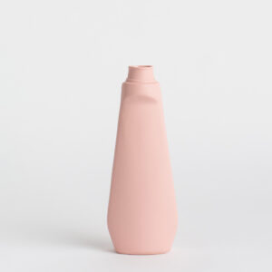 foekje-fleur-porcelain-bottle-vase-#4pink
